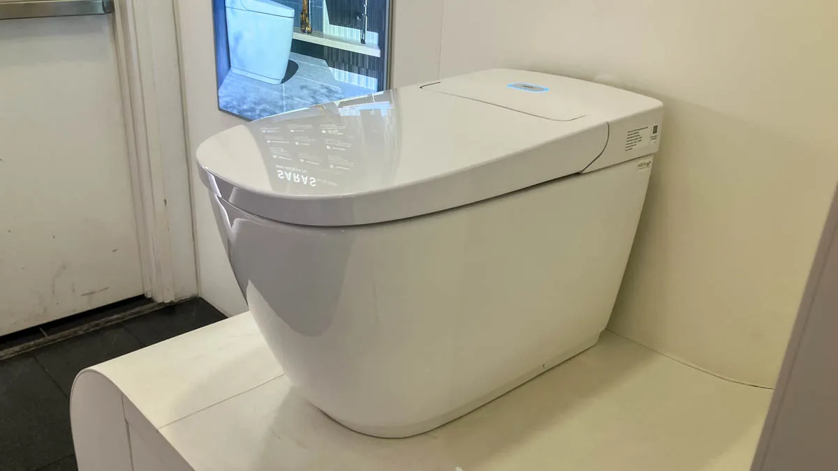 Bàn cầu điện tử AC-819VN