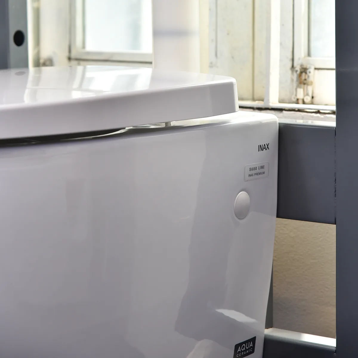 Bồn cầu treo tường AC-952VN