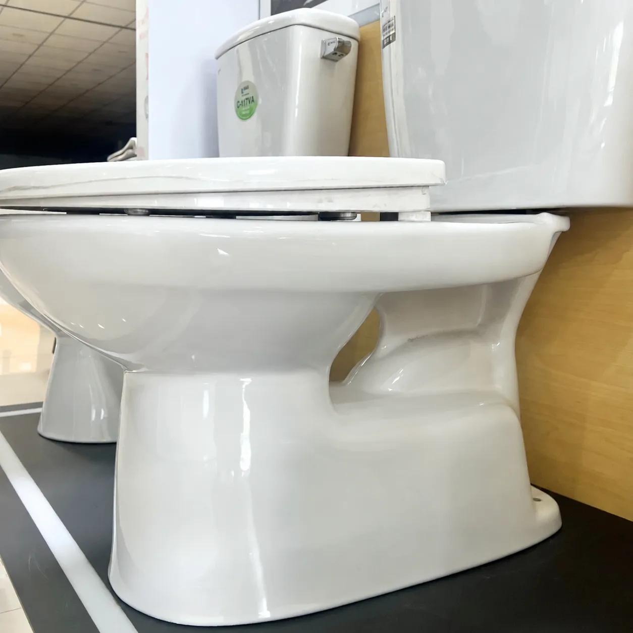 Bồn cầu 2 khối C-306VA