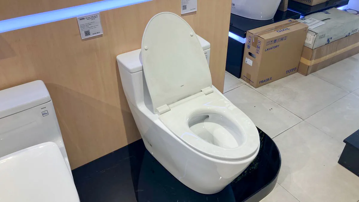 Bàn cầu 1 khối MS625DT8 kèm nắp đóng êm TC600VS