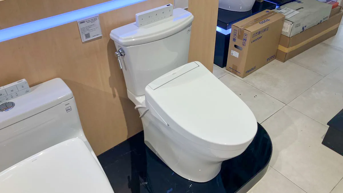 Bàn cầu 2 khối CS986GW25 kèm nắp rửa điện tử WASHLET dòng S5 – TCF34461GAA
