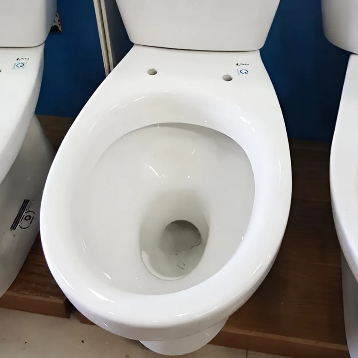 Bồn cầu 2 khối C-108VA