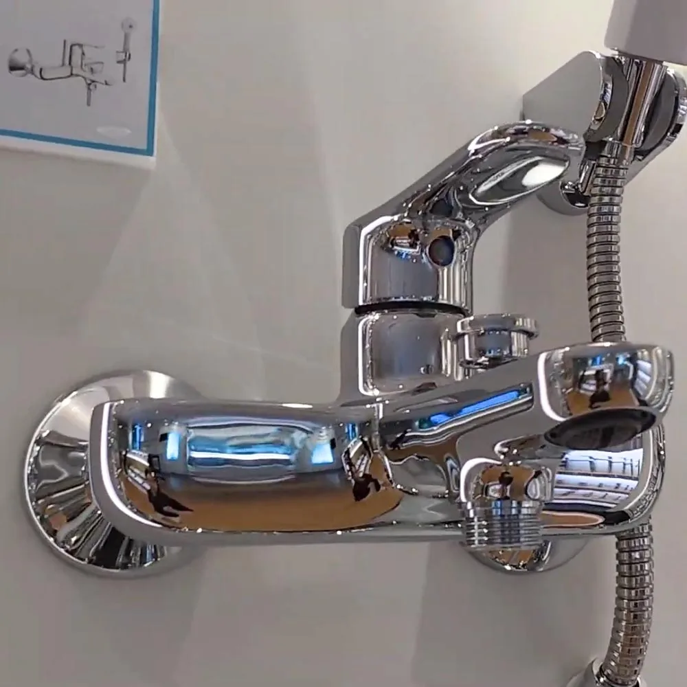 Sen tắm nóng lạnh BFV-1403S-7C