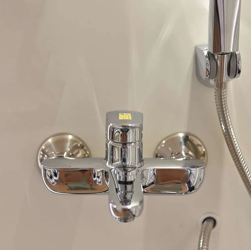 Sen tắm nóng lạnh BFV-1403S-8C
